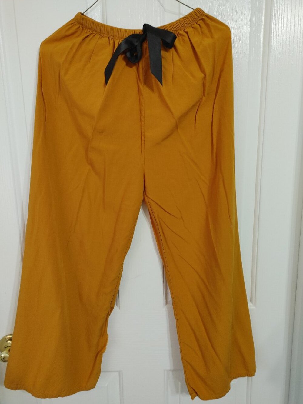 No Brand Tag pants